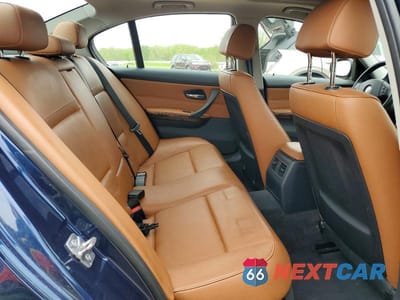 Zdjęcie 10 z 12 samochodu: 2011 BMW 328 XI VIN:WBAPK7C50BF195703 - miniatura
