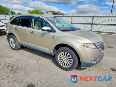 Czwarte zdjęcie samochodu z boku: 2011 LINCOLN MKX VIN:2LMDJ6JK9BBJ20222 - miniatura