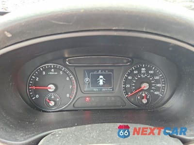 Zdjęcie 9 z 14 samochodu: 2017 KIA SORENTO LX VIN:5XYPG4A34HG249322 - miniatura
