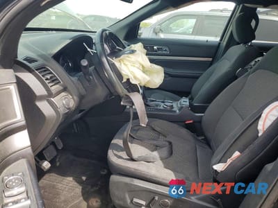 Zdjęcie 7 z 13 samochodu: 2018 FORD EXPLORER XLT VIN:1FM5K8D80JGB81717 - miniatura