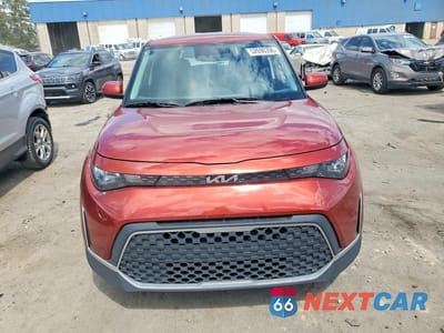 Piąte zdjęcie samochodu w środku: 2023 KIA SOUL LX VIN:KNDJ23AU1P7188434 - miniatura