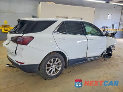 Trzecie zdjęcie samochodu z tyłu: 2019 CHEVROLET EQUINOX LT VIN:3GNAXJEV0KS607691 - miniatura