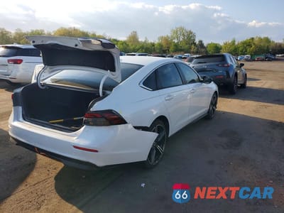 Trzecie zdjęcie samochodu z tyłu: 2023 HONDA ACCORD HYBRID SPORT VIN:1HGCY2F59PA046856 - miniatura