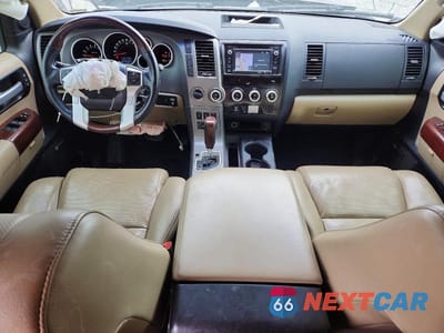 Zdjęcie 8 z 14 samochodu: 2015 TOYOTA SEQUOIA PLATINUM VIN:5TDDY5G12FS113041 - miniatura
