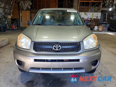 Piąte zdjęcie samochodu w środku: 2005 TOYOTA RAV4 BASE VIN:JTEHD20V750043641 - miniatura