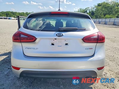 Zdjęcie 6 z 12 samochodu: 2014 KIA FORTE EX VIN:KNAFX5A89E5195370 - miniatura