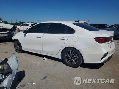 Drugie zdjęcie samochodu z przodu: 2024 KIA FORTE LXS VIN:3KPF24AD5RE732061 - miniatura