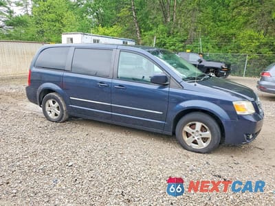 Czwarte zdjęcie samochodu z boku: 2008 DODGE GRAND CARAVAN SXT VIN:1D8HN54PX8B124867 - miniatura