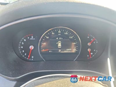 Zdjęcie 9 z 13 samochodu: 2019 KIA SORENTO EX V6 VIN:5XYPHDA59KG499628 - miniatura