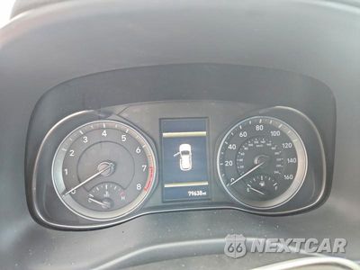 Zdjęcie 9 z 12 samochodu: 2022 HYUNDAI KONA SEL VIN:KM8K62AB7NU758769 - miniatura