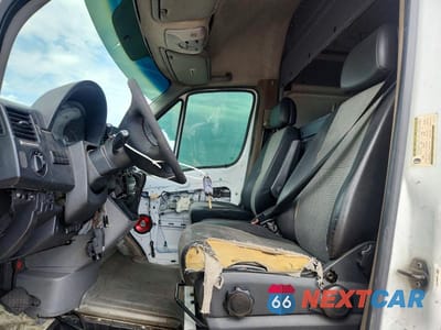 Zdjęcie 7 z 12 samochodu: 2007 DODGE SPRINTER 2500 VIN:WD0PE845475182505 - miniatura