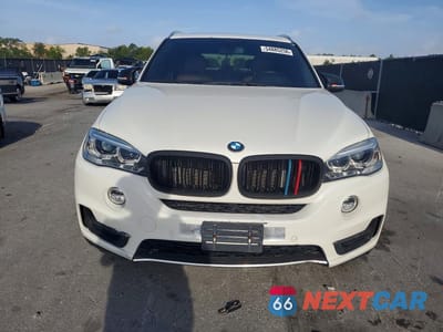 Piąte zdjęcie samochodu w środku: 2017 BMW X5 SDRIVE35I VIN:5UXKR2C31H0X04489 - miniatura