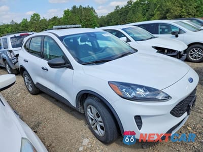 Czwarte zdjęcie samochodu z boku: 2022 FORD ESCAPE S VIN:1FMCU9F6XNUA84728 - miniatura