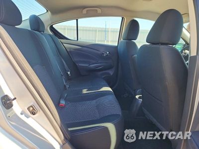 Zdjęcie 10 z 13 samochodu: 2019 NISSAN VERSA SV VIN:3N1CN7AP9KL879395 - miniatura
