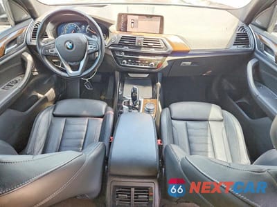 Zdjęcie 8 z 13 samochodu: 2019 BMW X3 SDRIVE30I VIN:5UXTR7C56KLR51483 - miniatura