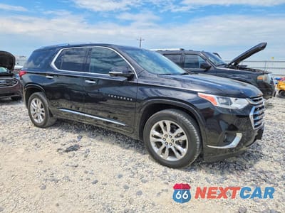 Czwarte zdjęcie samochodu z boku: 2019 CHEVROLET TRAVERSE HIGH COUNTRY VIN:1GNERNKW0KJ320434 - miniatura