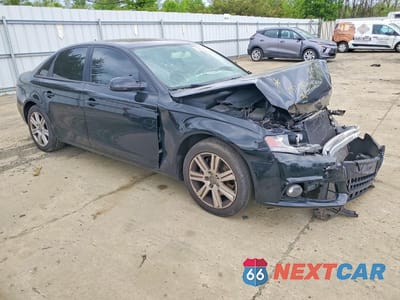 Czwarte zdjęcie samochodu z boku: 2011 AUDI A4 PREMIUM VIN:WAUBFAFL2BN049556 - miniatura