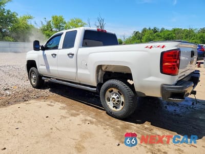 Drugie zdjęcie samochodu z przodu: 2015 CHEVROLET SILVERADO K2500 HEAVY DUTY VIN:1GC2KUEG8FZ126515 - miniatura