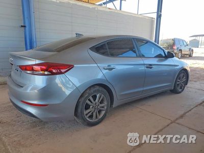 Piąte zdjęcie samochodu w środku: 2017 HYUNDAI ELANTRA SE VIN:5NPD84LF1HH040359 - miniatura