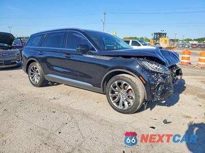 Czwarte zdjęcie samochodu z boku: 2025 LINCOLN AVIATOR VIN:5LM5J6XCXSGL22671 - miniatura