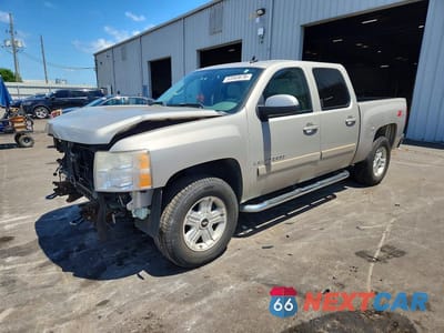 2008 CHEVROLET SILVERADO K1500 3GCEK13388G227178 - główne zdjęcie licytacji z USA - miniatura