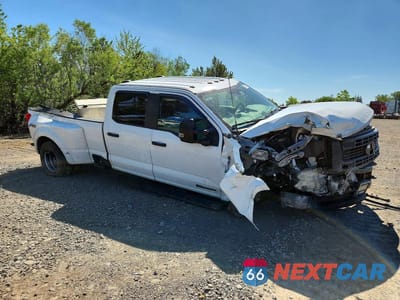 Czwarte zdjęcie samochodu z boku: 2024 FORD F350 SUPER DUTY VIN:1FT8W3DT3REF35606 - miniatura