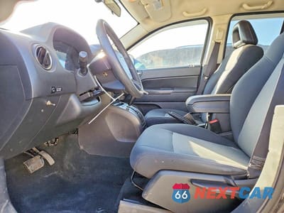 Zdjęcie 7 z 14 samochodu: 2009 JEEP COMPASS SPORT VIN:1J4FF47B59D105849 - miniatura