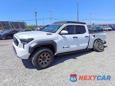 2024 TOYOTA TACOMA TRAILHUNTER HV 3TYLF5LN9RT005048 - główne zdjęcie licytacji z USA - miniatura