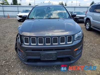Piąte zdjęcie samochodu w środku: 2020 JEEP COMPASS LATITUDE VIN:3C4NJDBB5LT149357 - miniatura