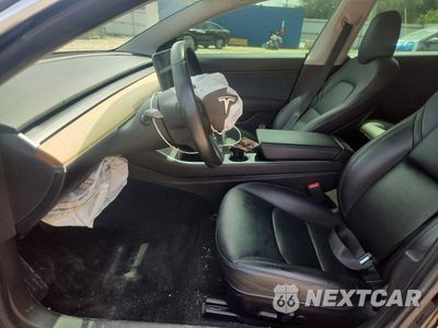 Zdjęcie 7 z 13 samochodu: 2019 TESLA MODEL 3 VIN:5YJ3E1EAXKF307198 - miniatura