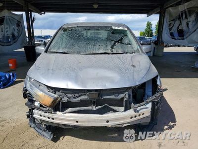 Piąte zdjęcie samochodu w środku: 2019 HONDA ODYSSEY EX VIN:5FNRL6H50KB065341 - miniatura