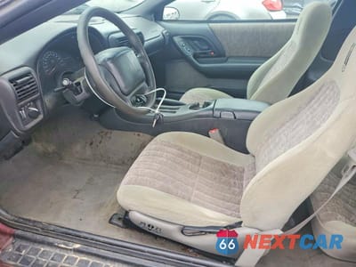 Zdjęcie 7 z 13 samochodu: 2002 CHEVROLET CAMARO VIN:2G1FP22K022138549 - miniatura