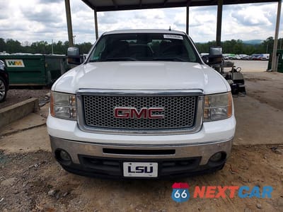 Piąte zdjęcie samochodu w środku: 2011 GMC SIERRA K1500 SLE VIN:3GTP2VE3XBG108617 - miniatura