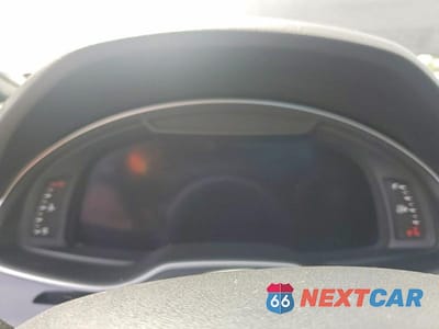 Zdjęcie 9 z 13 samochodu: 2017 AUDI Q7 PREMIUM PLUS VIN:WA1LAAF70HD058466 - miniatura