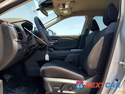 Zdjęcie 7 z 13 samochodu: 2023 NISSAN ROGUE SV VIN:5N1BT3BA7PC774631 - miniatura