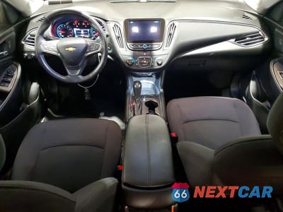 Zdjęcie 8 z 13 samochodu: 2017 CHEVROLET MALIBU LT VIN:1G1ZE5ST9HF236211 - miniatura