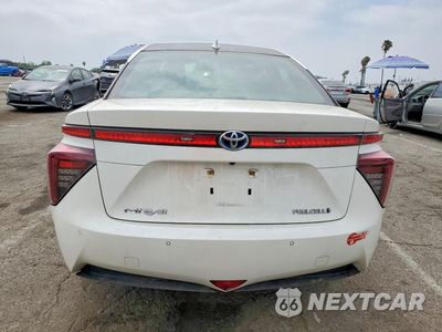 Zdjęcie 6 z 12 samochodu: 2018 TOYOTA MIRAI BASE VIN:JTDBVRBD9JA005420 - miniatura
