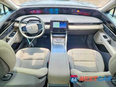 Zdjęcie 8 z 13 samochodu: 2025 LINCOLN NAUTILUS RESERVE VIN:5LMPJ8KA4SJ963005 - miniatura
