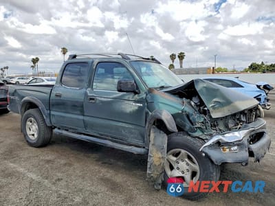 Czwarte zdjęcie samochodu z boku: 2002 TOYOTA TACOMA DOUBLE CAB PRERUNNER VIN:5TEGN92N12Z891268 - miniatura