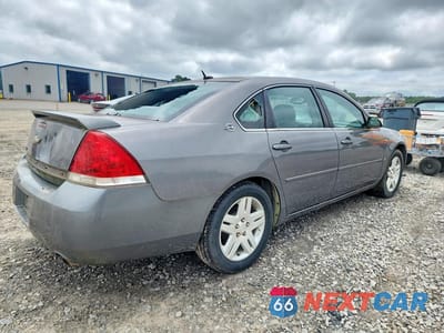 Trzecie zdjęcie samochodu z tyłu: 2006 CHEVROLET IMPALA LTZ VIN:2G1WU581069130411 - miniatura