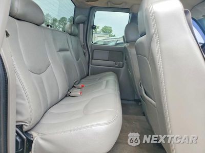 Zdjęcie 10 z 12 samochodu: 2003 GMC NEW SIERRA C1500 VIN:2GTEC19T531393809 - miniatura
