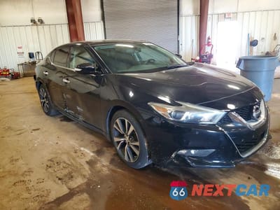 Czwarte zdjęcie samochodu z boku: 2016 NISSAN MAXIMA 3.5 S VIN:1N4AA6AP0GC375014 - miniatura