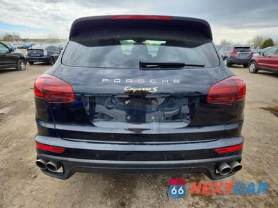 Zdjęcie 6 z 13 samochodu: 2016 PORSCHE CAYENNE SE HYBRID VIN:WP1AE2A27GLA60480 - miniatura