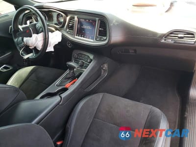 Zdjęcie 8 z 12 samochodu: 2023 DODGE CHALLENGER GT VIN:2C3CDZJG0PH517858 - miniatura