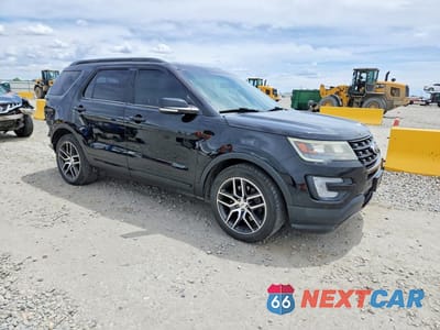 Czwarte zdjęcie samochodu z boku: 2017 FORD EXPLORER SPORT VIN:1FM5K8GTXHGC27533 - miniatura