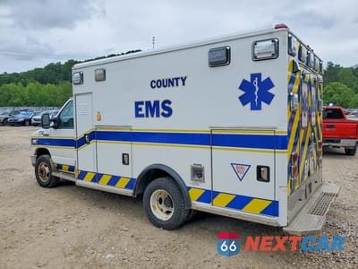 Drugie zdjęcie samochodu z przodu: 2018 FORD ECONOLINE E350 SUPER DUTY CUTAWAY VAN VIN:1FDWE3FS6JDC19461 - miniatura