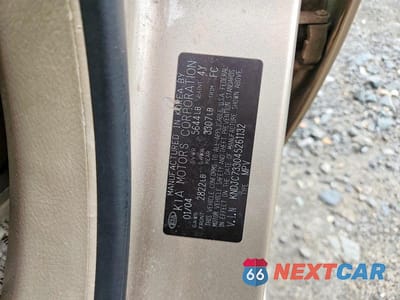 Zdjęcie 13 z 13 samochodu: 2004 KIA SORENTO LX VIN:KNDJC733045261132 - miniatura