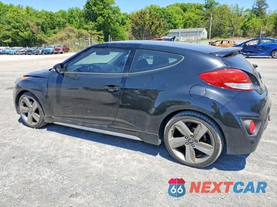 Drugie zdjęcie samochodu z przodu: 2013 HYUNDAI VELOSTER VIN:KMHTC6AE7DU157357 - miniatura