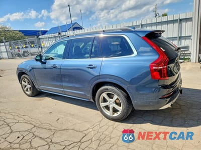 Drugie zdjęcie samochodu z przodu: 2018 VOLVO XC90 T5 VIN:YV4102PK2J1355414 - miniatura