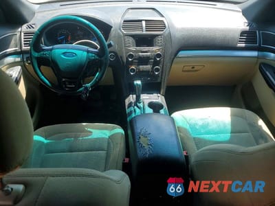 Zdjęcie 8 z 13 samochodu: 2017 FORD EXPLORER XLT VIN:1FM5K7D81HGB56247 - miniatura